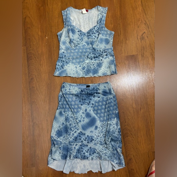 Blue Floral Two-Piece Set - Picture 1 of 1
